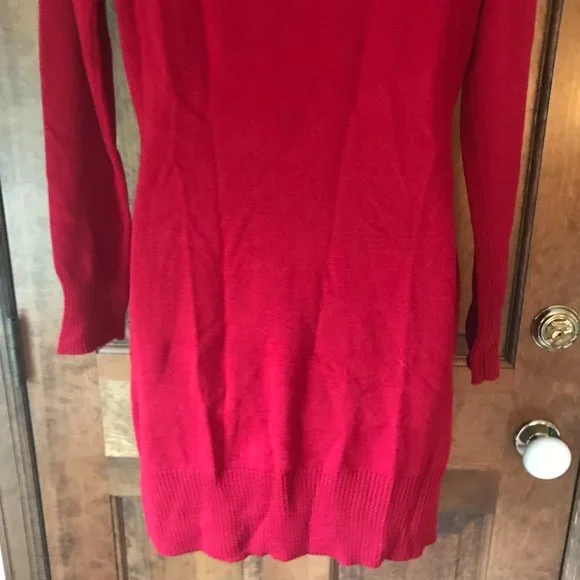 By & By Red Long Sleeve Sweater Dress w/Crisscross Shoestring Accents Large - Picture 11 of 12